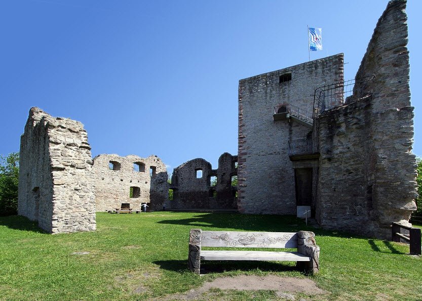 Burg Neu-Windeck, Germany
